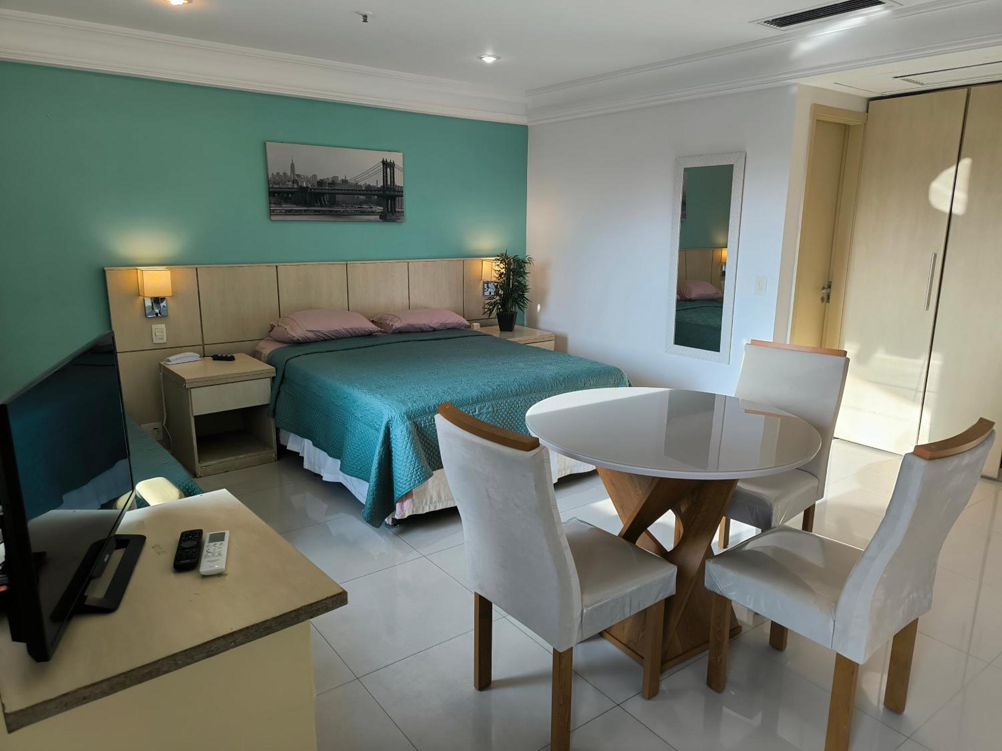 Barra Prime Flats, Ed Mediterraneo, Wi-fi 400mb, Balsa Pra Gratis, Ar Condicionado Novo! * Rio de Janeiro