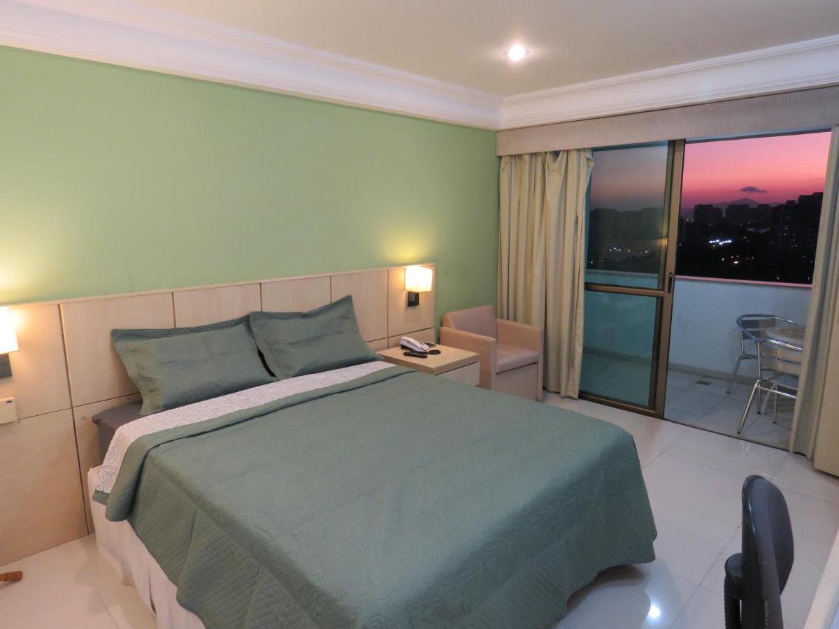 Barra Prime Flats, Mediterrâneo *