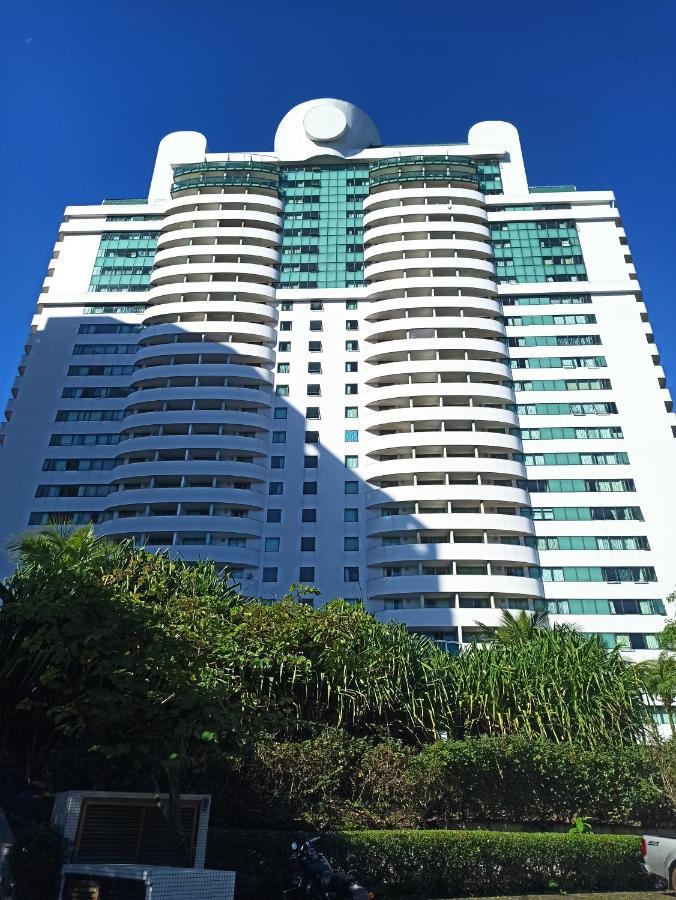 Barra Prime Flats, Mediterrâneo