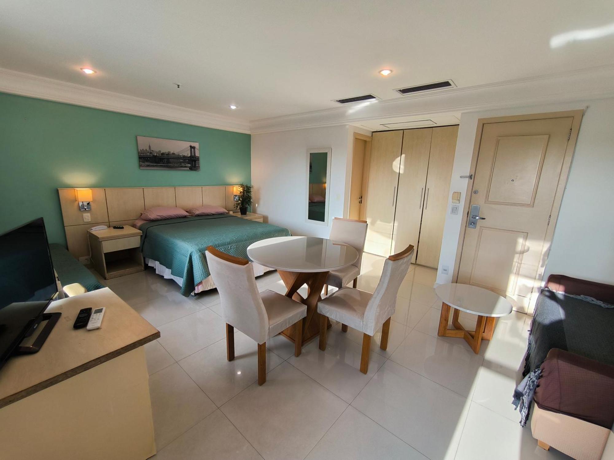 Barra Prime Flats, Mediterrâneo Appartement *